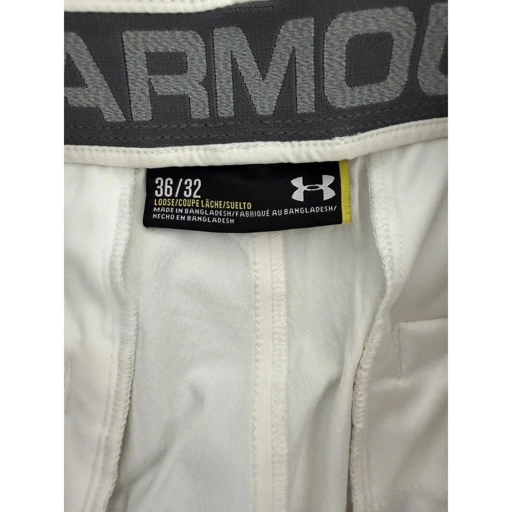 Under Armour Loose Fit White Golf Pants Men's 36x32 Flat Front Chino Style‎